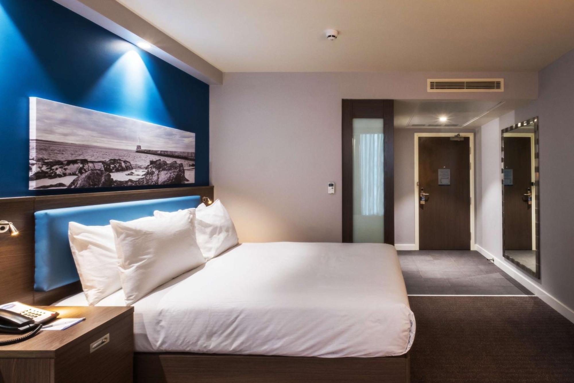 Hampton By Hilton Aberdeen Airport 3*
