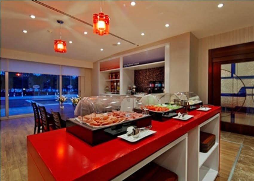 Hotel Hampton By Hilton Aberdeen Airport Dyce